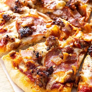 Lovin Da Meat Pizza