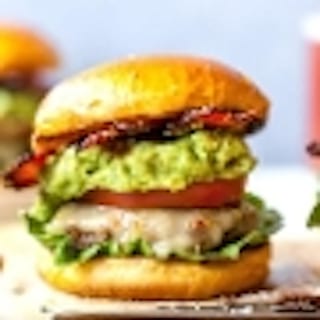 Queso Guacamole Burger